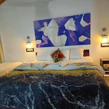 Lotus Riya Home Stay Хампи Екстериор снимка